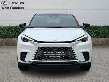 Lexus Lbx 2025 photo 2