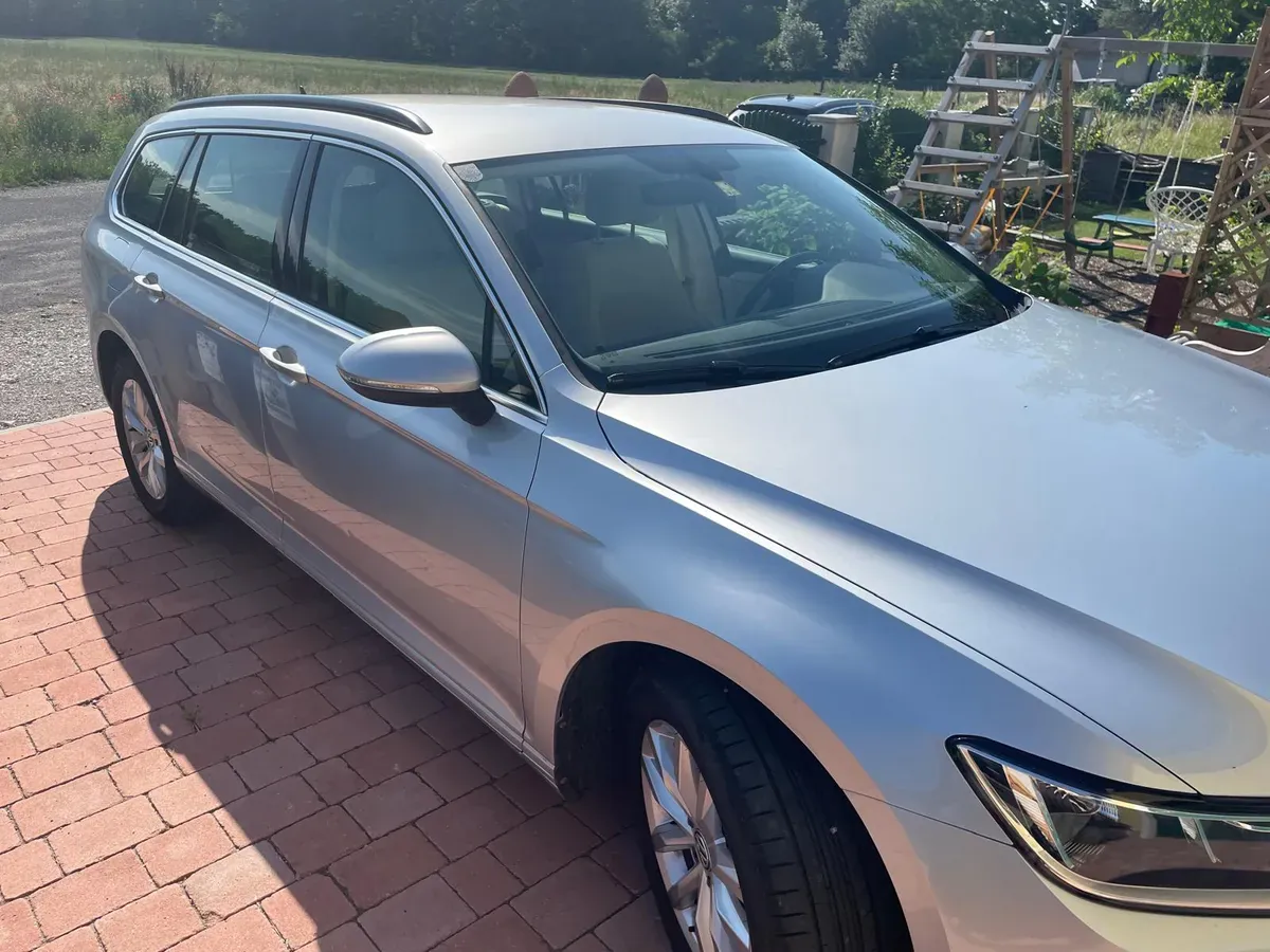 Volkswagen Passat 2018 photo 3