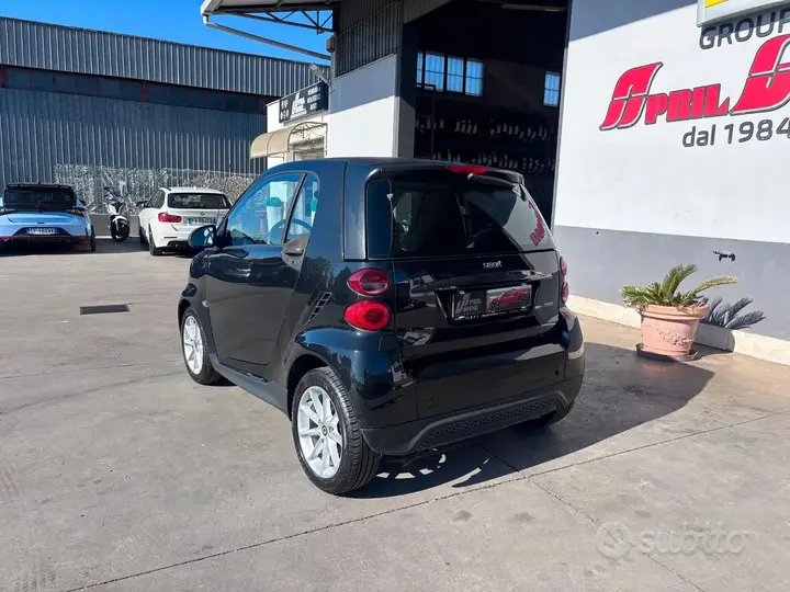 Smart Fortwo 2012 photo 3