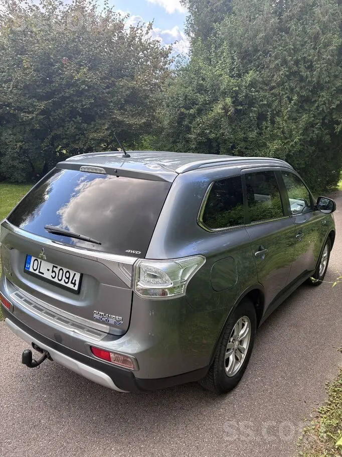Mitsubishi Outlander 2014 photo 5