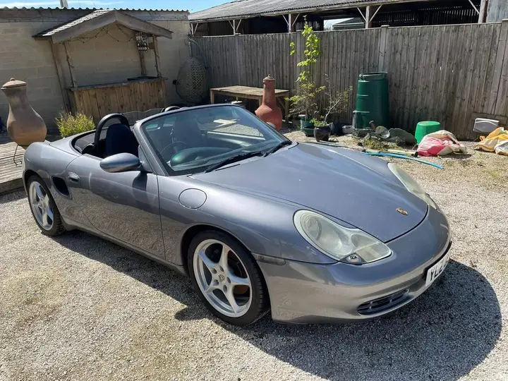 Porsche Boxster 2001 photo 2