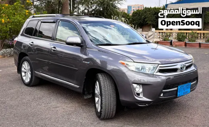 Toyota Highlander 2015 photo 2