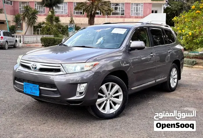 Toyota Highlander 2015 photo 4