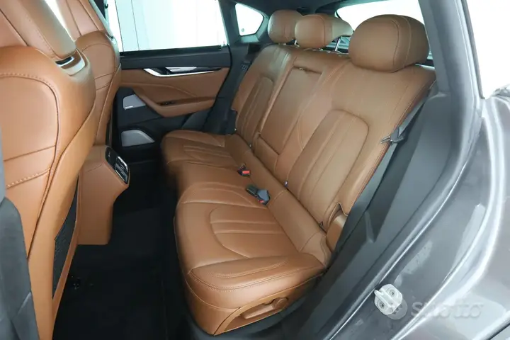 Maserati Levante 2023 photo 3