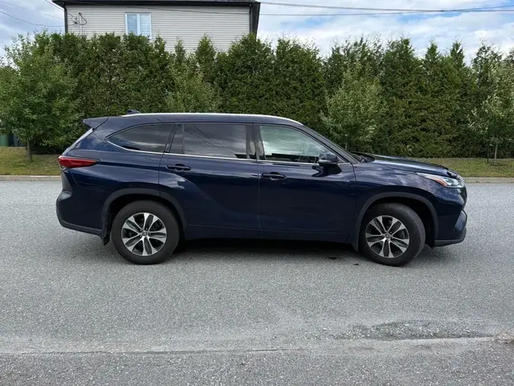 Toyota Highlander 2020 photo 3