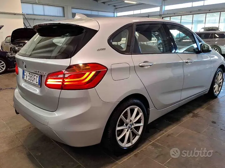 BMW 225Xe 2019 photo 4