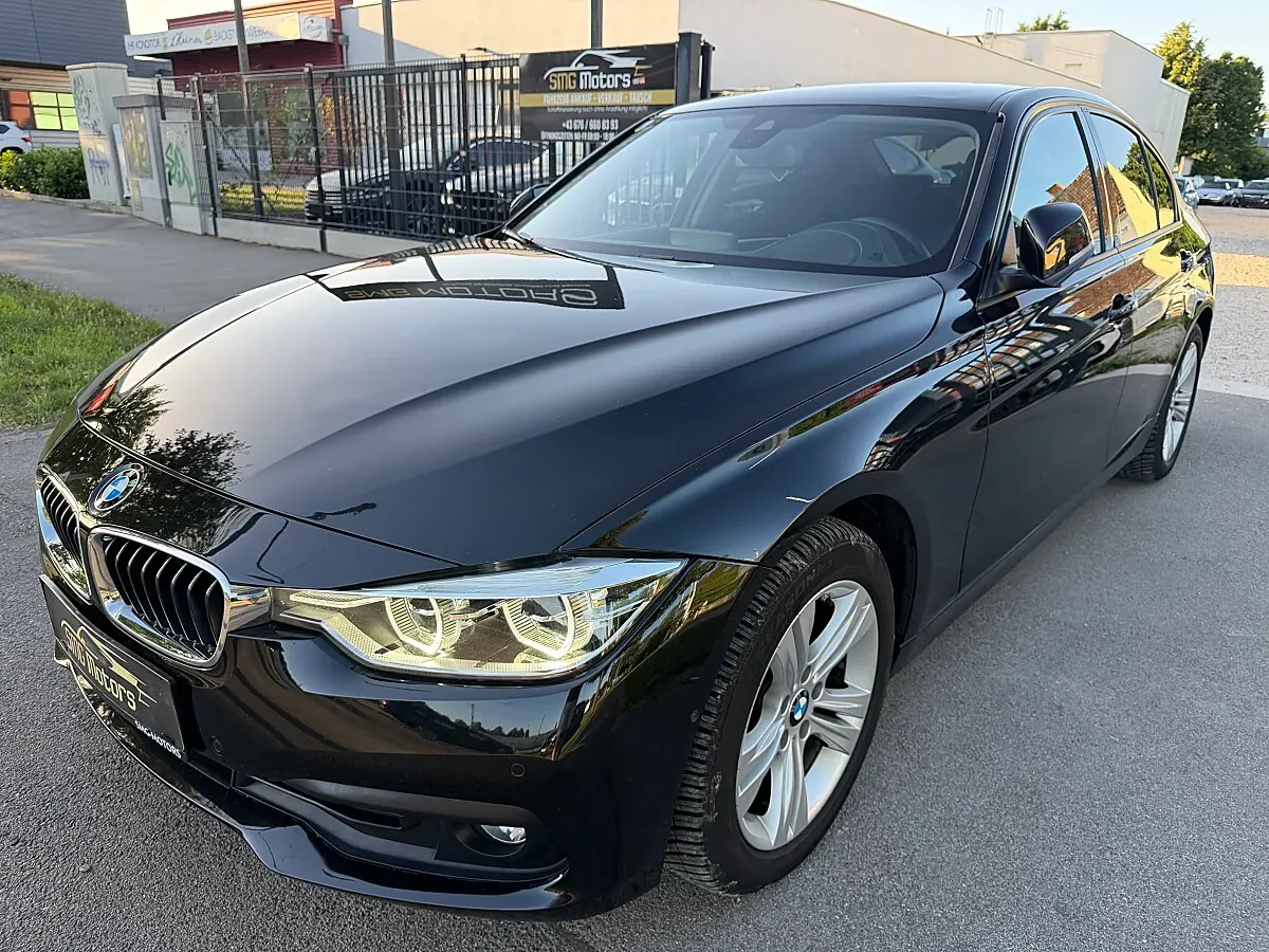 BMW 3 Series 2018 photo 2