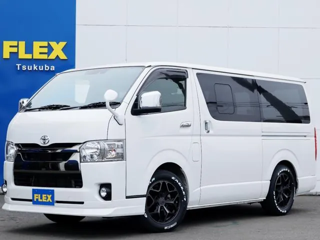 Toyota Hiace 2021 photo 2