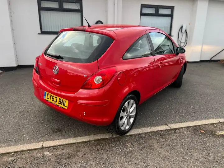 Vauxhall Corsa 2014 photo 5