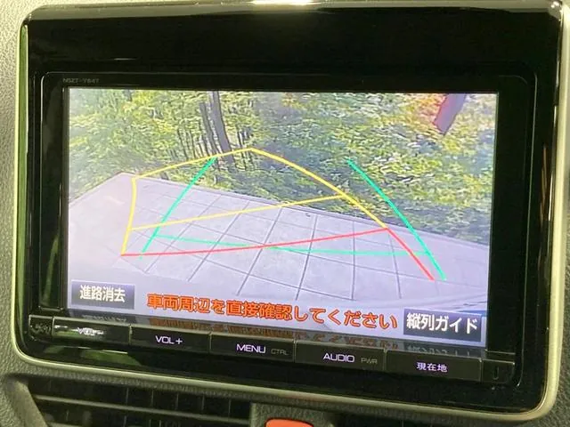 Toyota Voxy 2016 photo 5