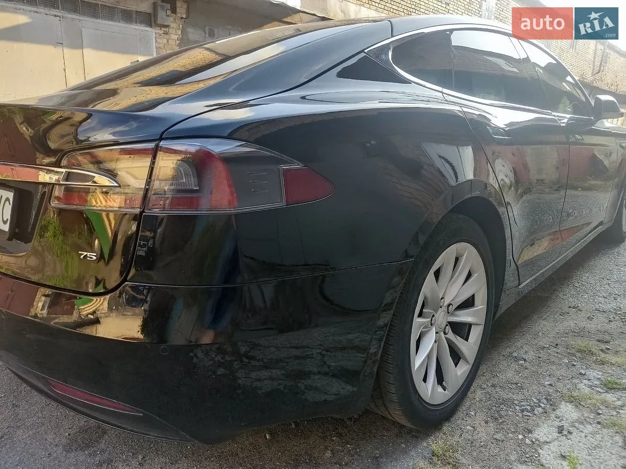 Tesla Model S 2016 photo 3