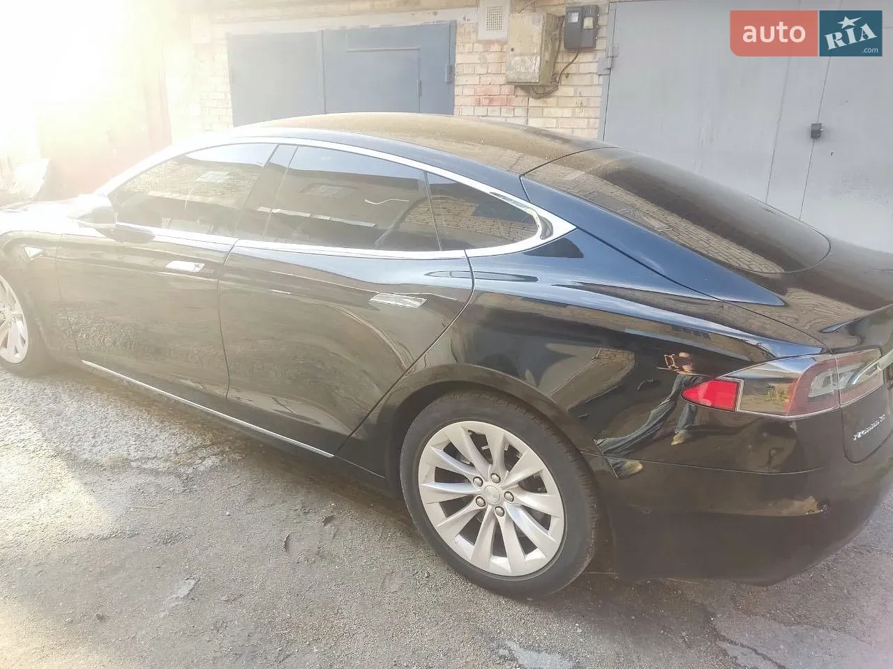 Tesla Model S 2016 photo 4