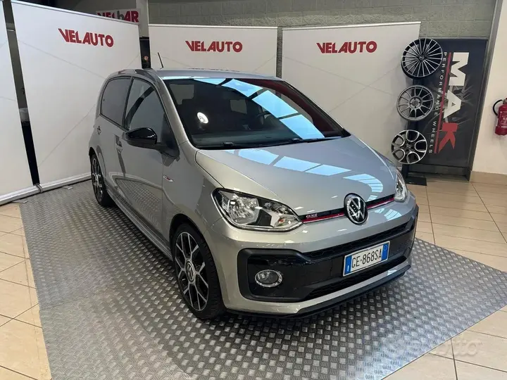 Volkswagen Up 2021 photo 2