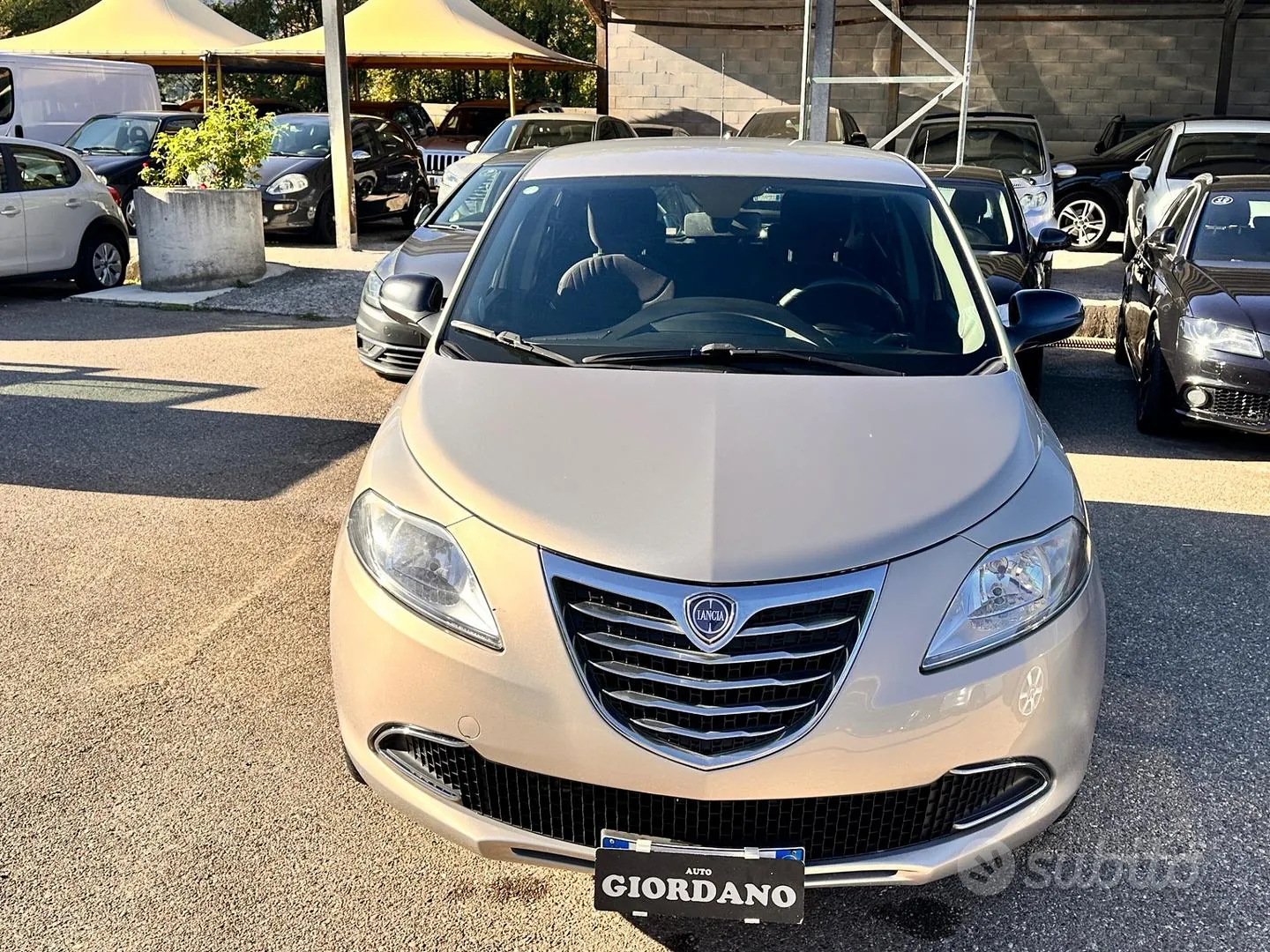 Lancia Ypsilon 2013 photo 2