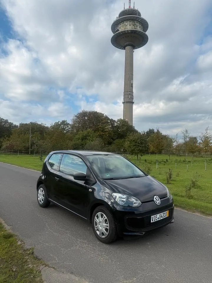 Volkswagen Up