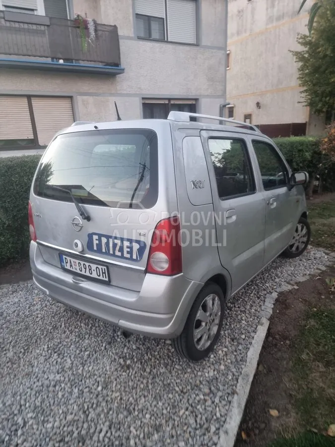 Opel Agila 2003 photo 2