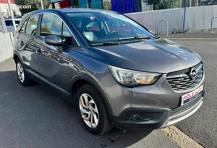 Opel Crossland X 2019 photo 2