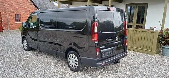 Nissan Nv300 2018 photo 4