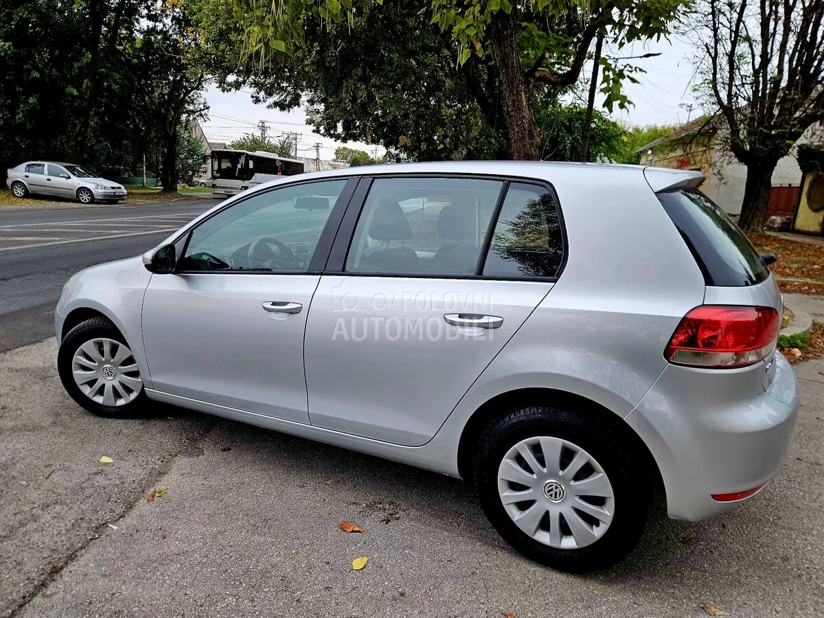 Volkswagen Golf 6 2010 photo 2