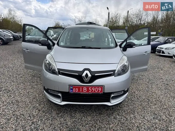 Renault Grand Scenic 2015 photo 3