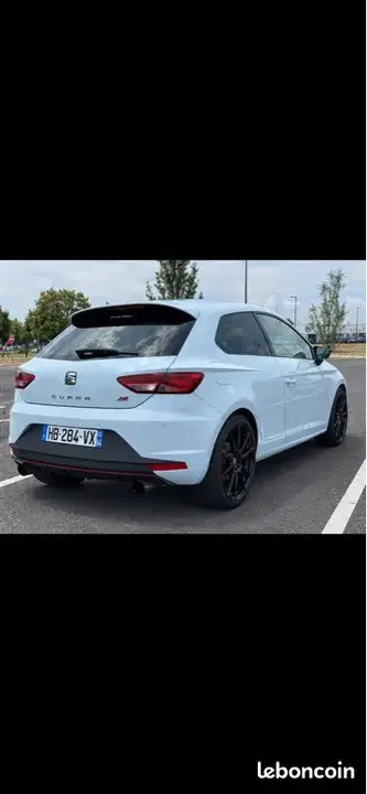 Seat Leon 2014 photo 2