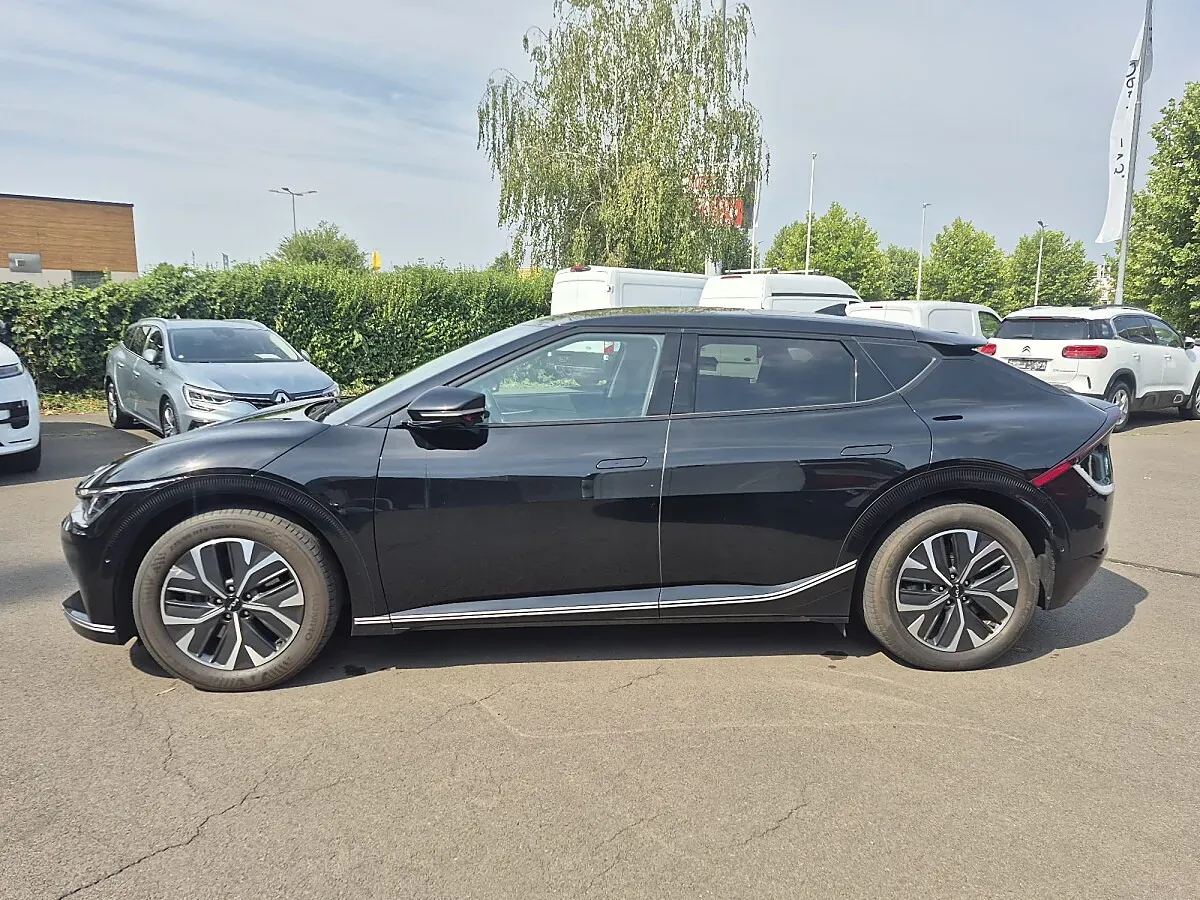 Kia Ev6 2023 photo 2