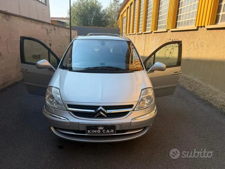 Citroen C8