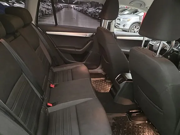 Skoda Octavia 2018 photo 5