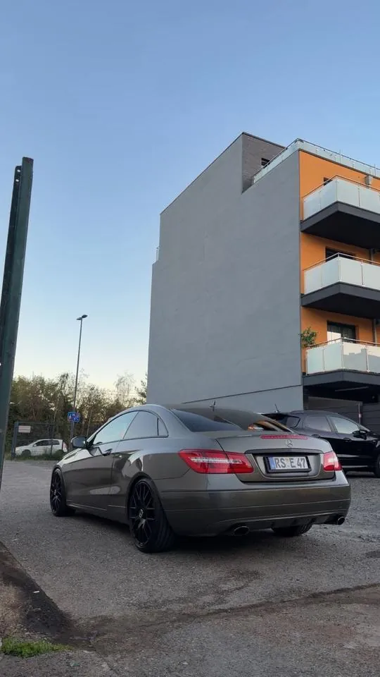 Mercedes-Benz E350 Cgi