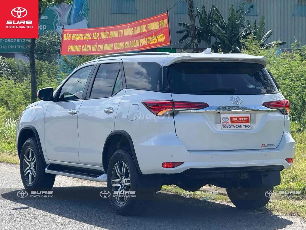 Toyota Fortuner 2022 photo 5
