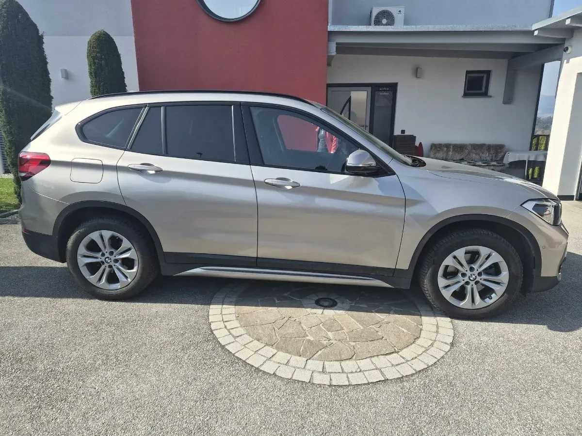 BMW X1 2020 photo 3