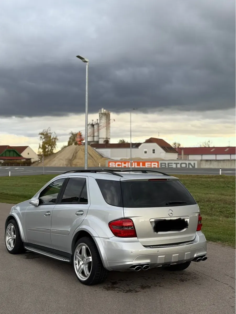 Mercedes-Benz M-Class 2006 photo 3