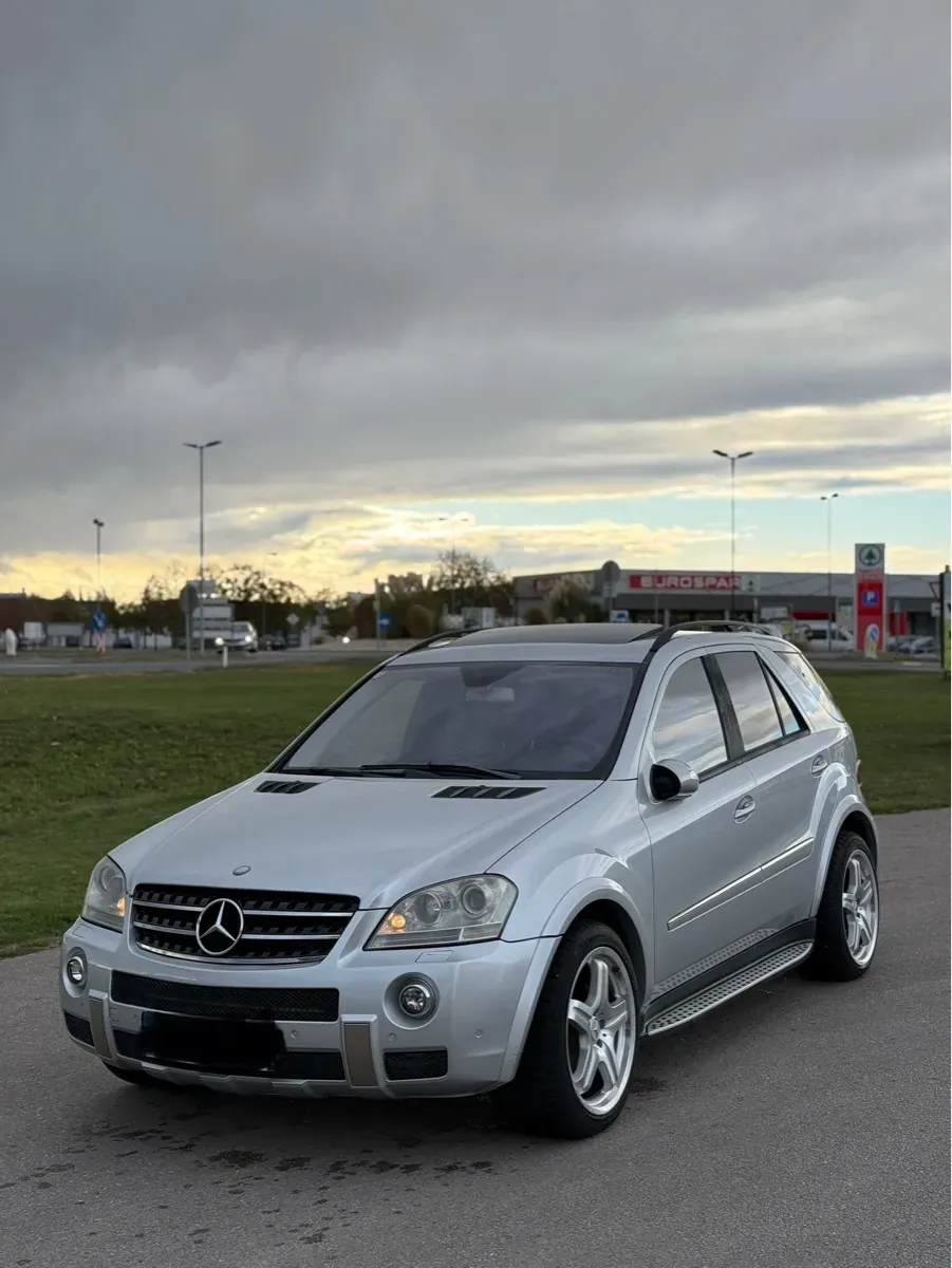 Mercedes-Benz M-Class