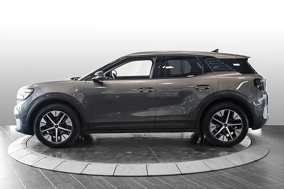 Ford Explorer 2025 photo 5