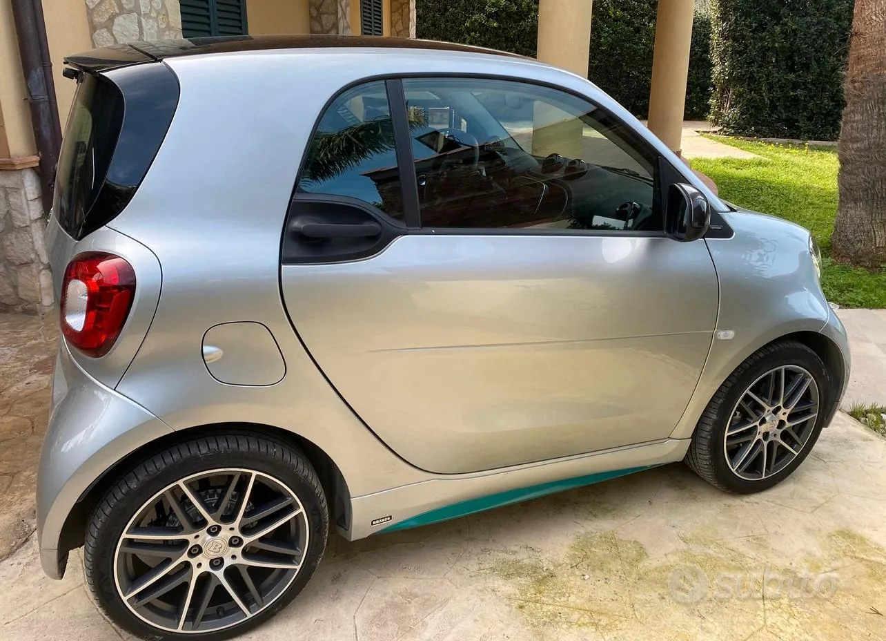 Smart Fortwo 2019 photo 2
