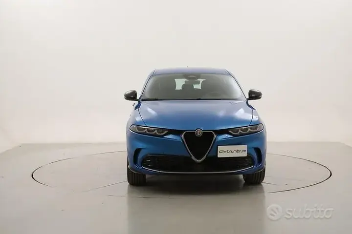 Alfa Romeo Tonale 2023 photo 2