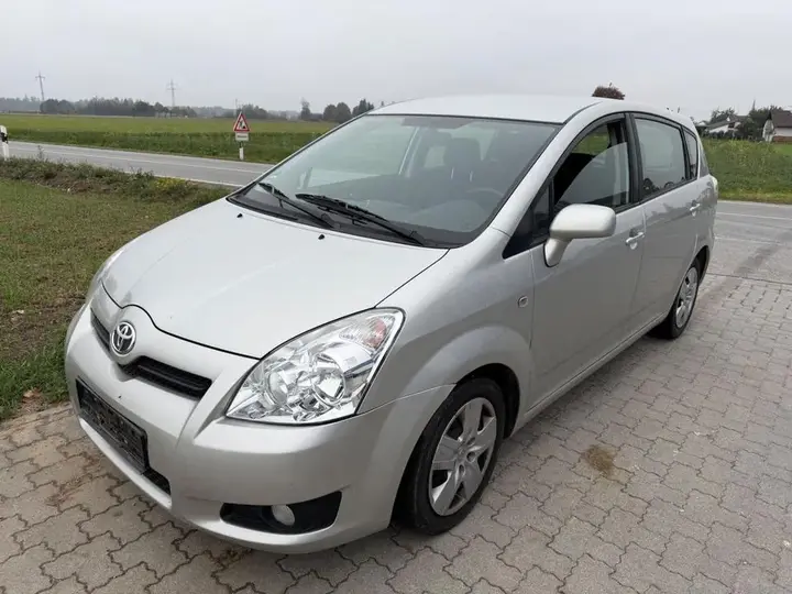 Toyota Corolla Verso