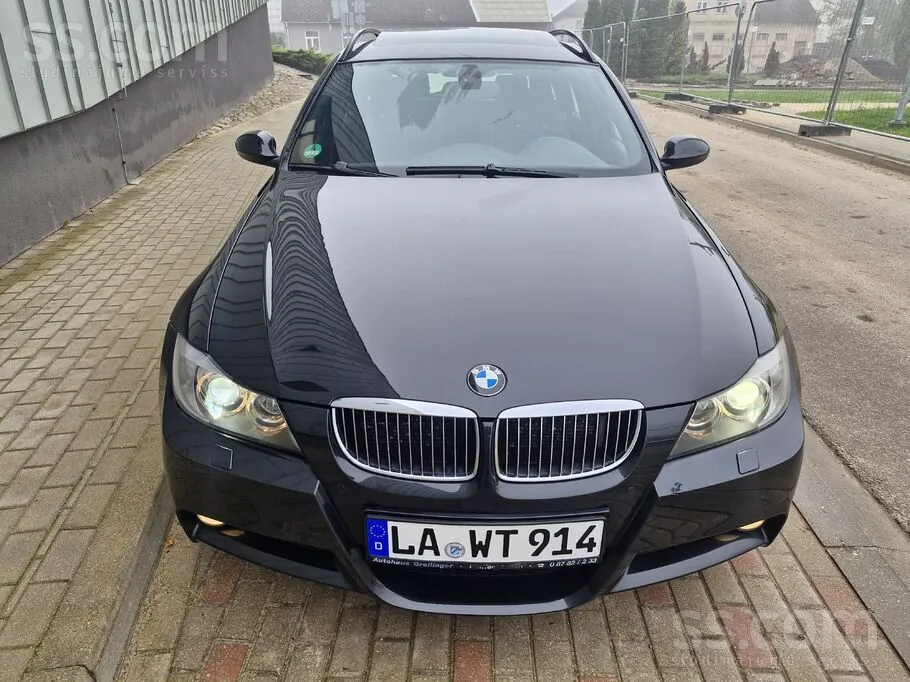 BMW 325D 2008 photo 2