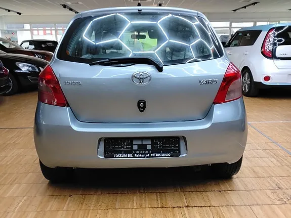 Toyota Yaris 2006 photo 5