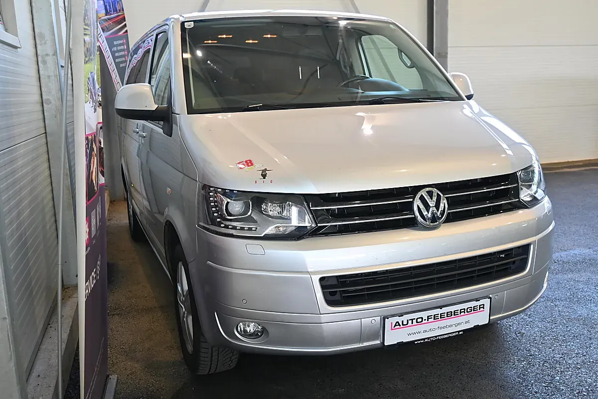 Volkswagen Multivan 2012 photo 3
