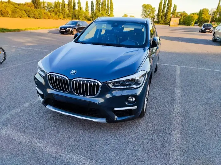 BMW X1