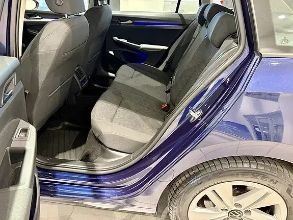 Volkswagen Golf I 2021 photo 3