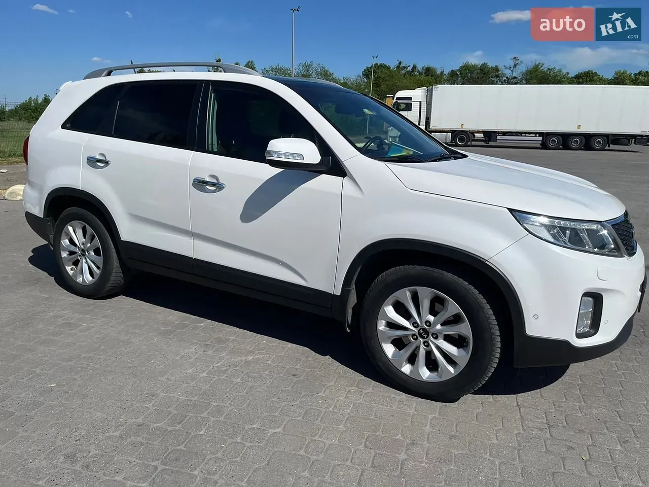 Kia Sorento 2014 photo 5