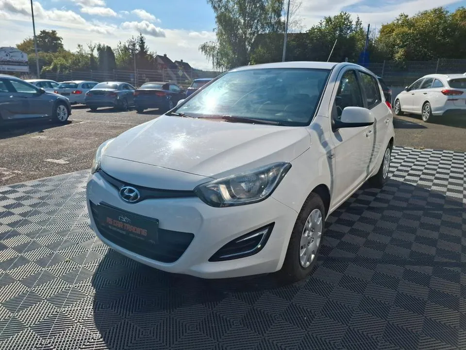 Hyundai I20