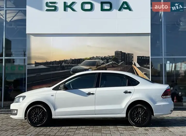 Volkswagen Polo 2019 photo 2
