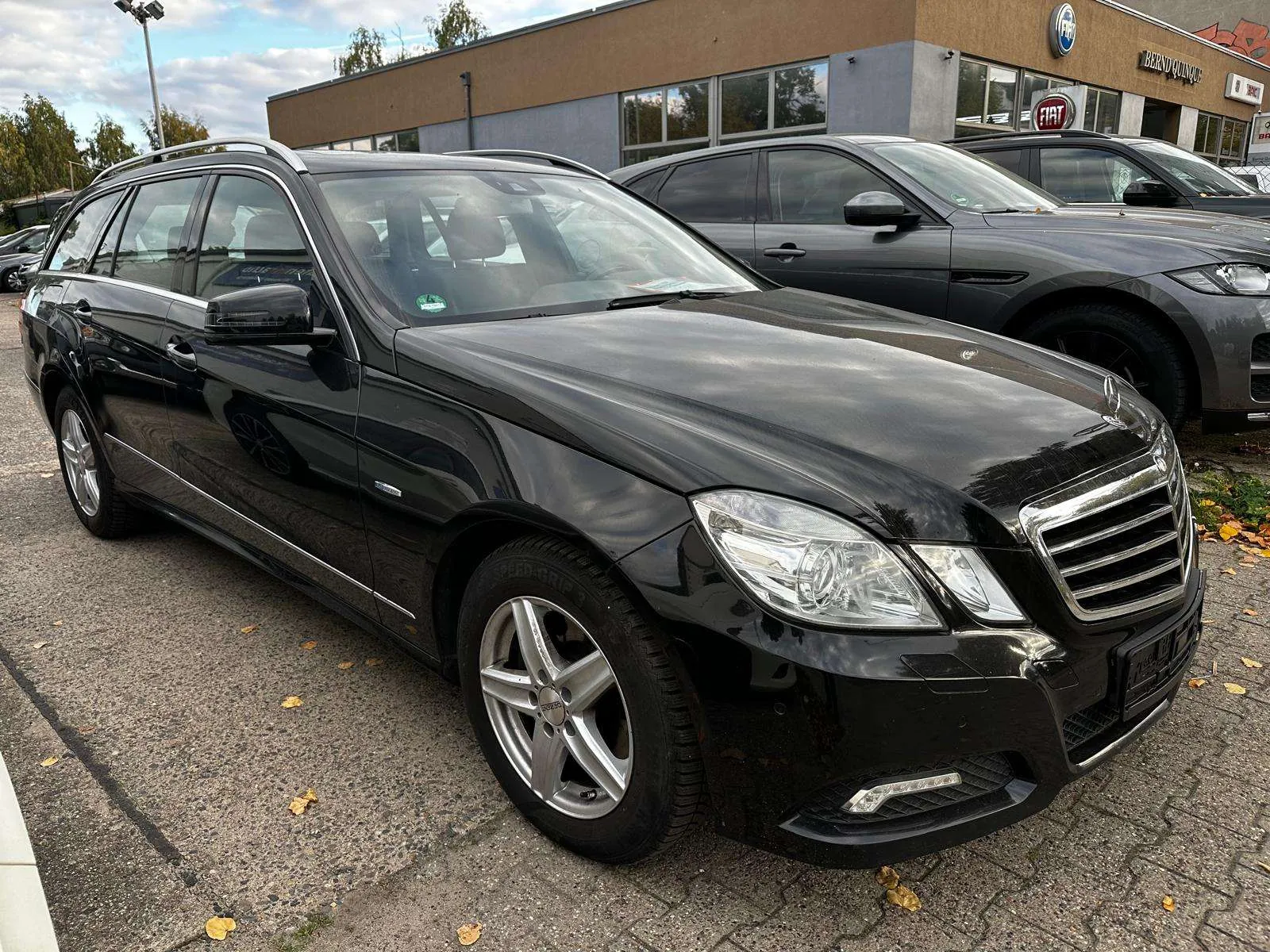 Mercedes-Benz E 250 E-Klasse T-Modell 2010 photo 4