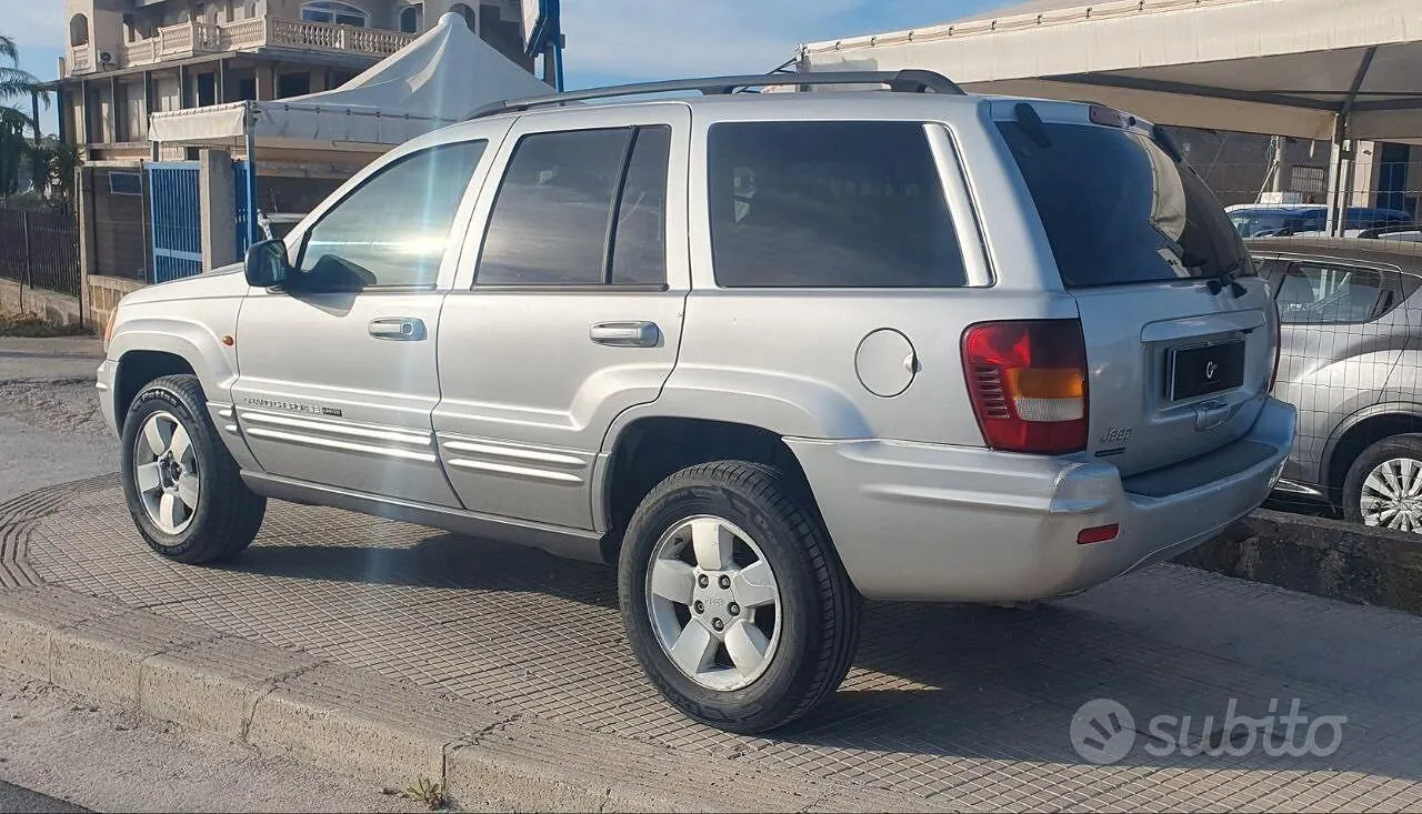 Jeep Grand Cherokee 2004 photo 4