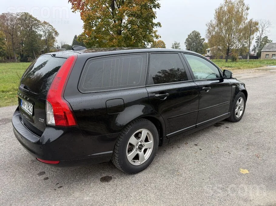 Volvo V50 2012 photo 4