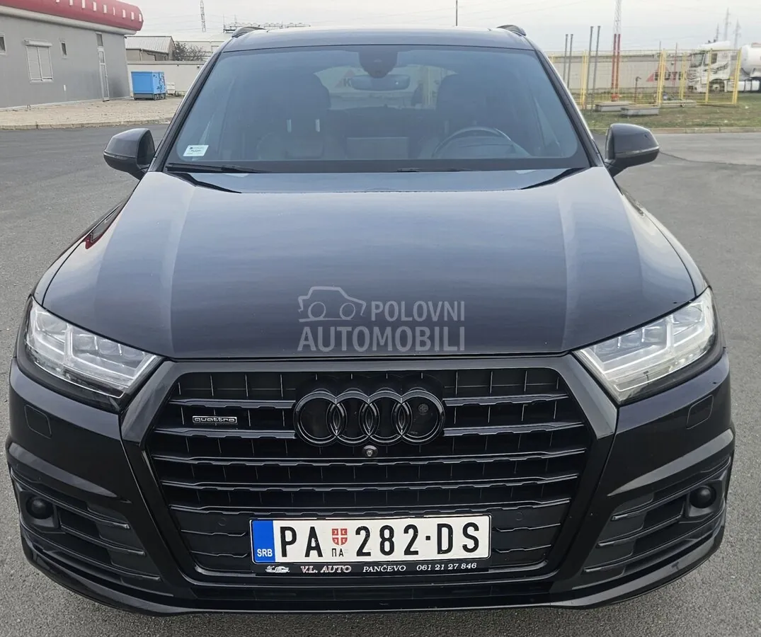 Audi Q7 2015 photo 3