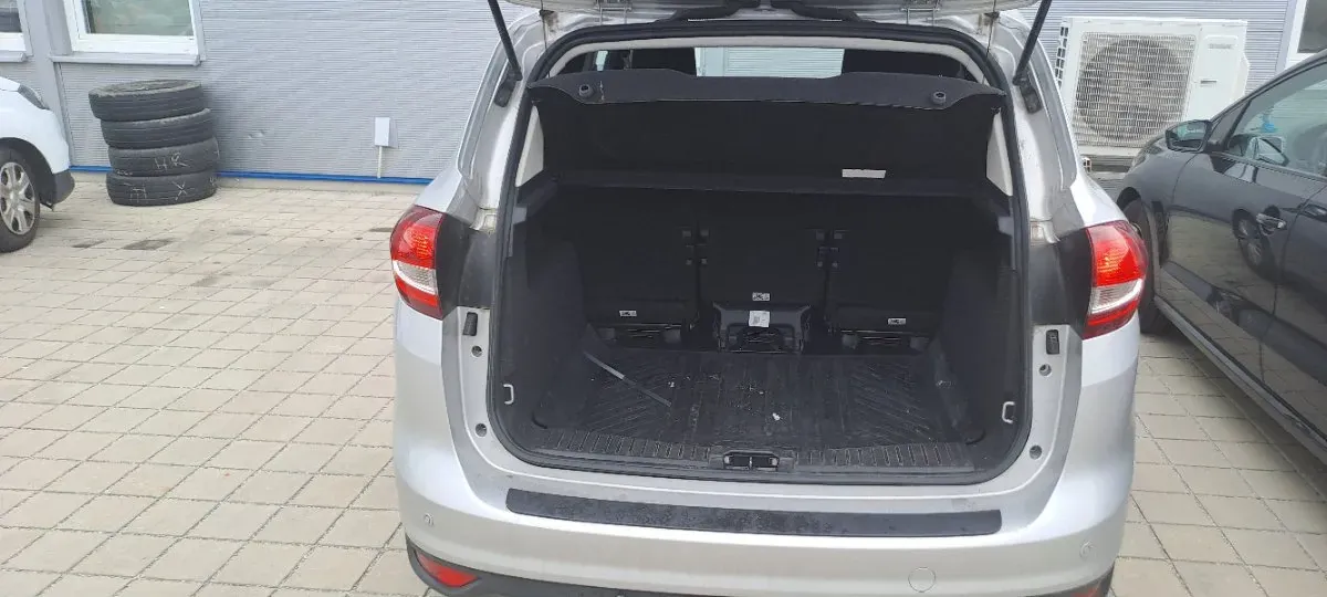 Ford C-Max 2017 photo 3